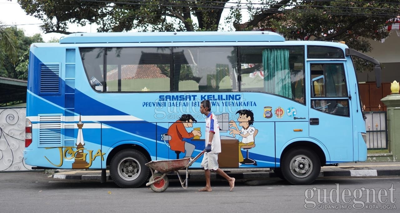Selama PTKM, Samsat Corner Galeria dan Samsat Keliling Dinonaktifkan. Ini Gantinya