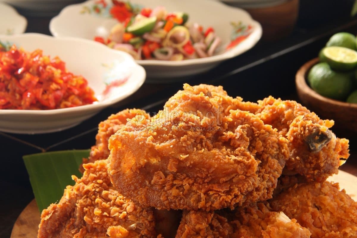 Tips Jaga Pola Makan Saat Lebaran Tips Jaga Pola Makan Saat Lebaran