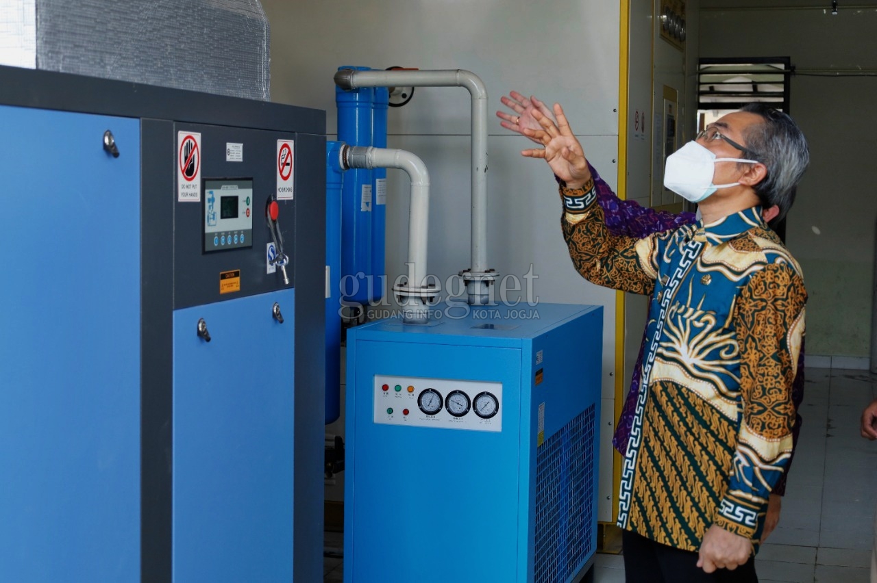 Pemkab Bantul Resmikan Generator Oksigen Pemkab Bantul Resmikan Generator Oksigen