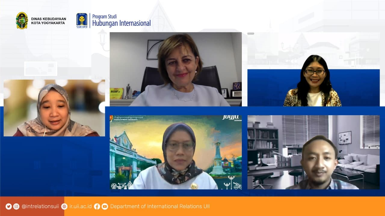 Bursa dan Yogyakarta Berbagi Perspektif Tentang Situs Warisan Dunia UNESCO Bursa dan Yogyakarta Berbagi Perspektif Tentang Situs Warisan Dunia UNESCO