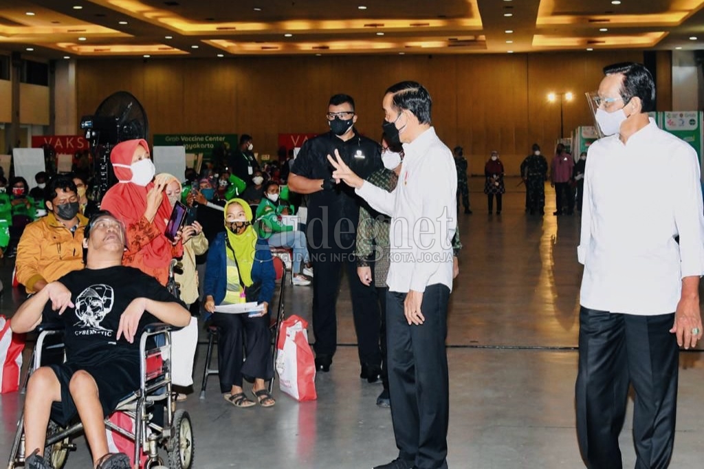 Jokowi: Covid Tidak Mungkin HilangTotal, Lindungi Diri Dengan Vaksinasi Jokowi: Covid Tidak Mungkin HilangTotal, Lindungi Diri Dengan Vaksinasi