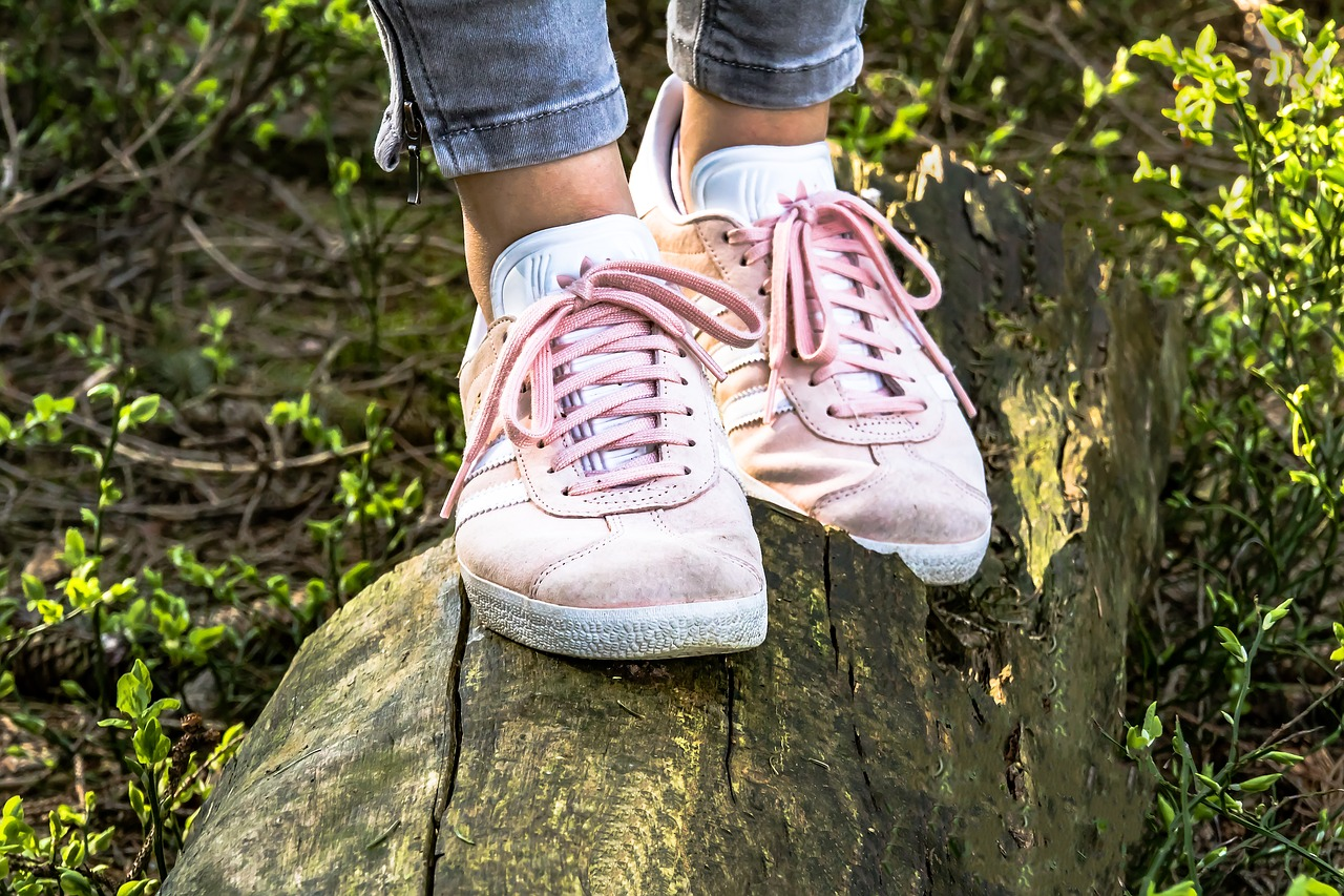 Tips Menghilangkan Bau Tak Sedap pada Sepatu dengan Baking Soda Tips Menghilangkan Bau Tak Sedap pada Sepatu dengan Baking Soda