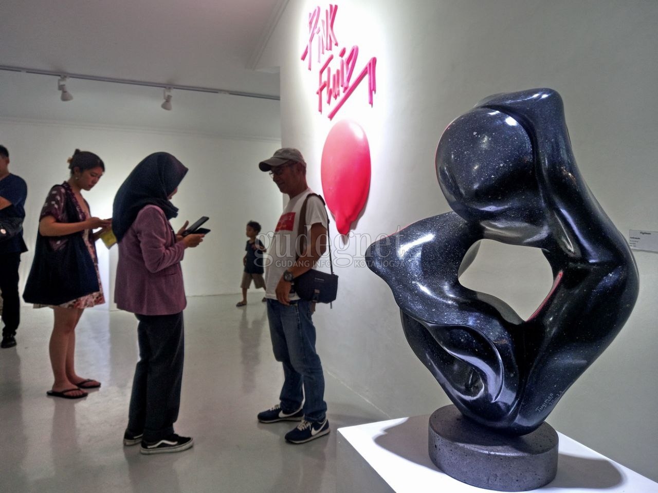 Meruangkan Benda-benda Temuan dalam &ldquo;Painthings Exhibition&rdquo;