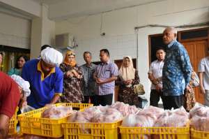 Jelang Lebaran, Stok Ayam dan Telur di Sleman Aman