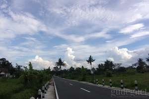 Hari Ini Cuaca Bersahabat Untuk Jalan-Jalan Sambil Ngabuburit