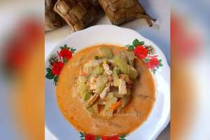 Sayur Labu Siam dan Ketupat, Santapan Akhir Pekan Maknyus