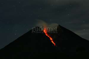 BPPTKG Sebut Magma Merapi Menuju Permukaan, Warga Lereng Diminta Waspada