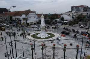 Revitalisasi Tugu Dikebut Selesai Pekan Depan, Target Ducting Kabel