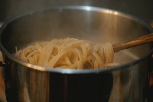 Tips Merawat Panci dan Wajan Stainless Steel